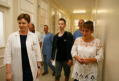 Sužalotas vaikinas i&scaron;ra&scaron;ytas i&scaron; Kauno klinikų