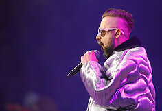 Lino Adomaičio pasirodymas