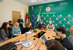 Spaudos konferencija policijoje