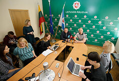 Spaudos konferencija policijoje