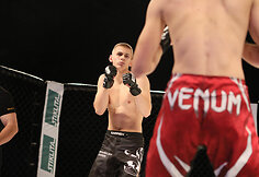 Giedrius Bu&scaron;inas prie&scaron; Adolfą Vaičiūną