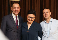 Vestuvių salono atidarymo akimirka