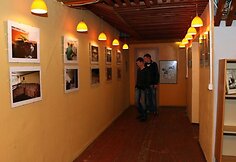 Koridorių papuo&scaron;ė studentų darytos fotografijos