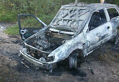 Pilaitėje sudegė automobilis