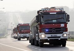 Lenkijos ugniagesių ma&scaron;inų kolona