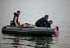 Moteris nuo kranto buvo nuplaukusi apie 500 metrų