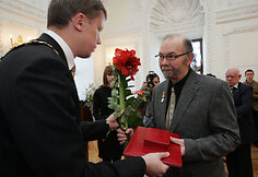 Eugenijui Miliūnui įteiktos Kauno miesto garbės piliečio regalijos