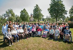 Senučiukai visada džiaugiasi svečiais