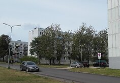 Karostos daugiabučiai