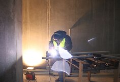 Klaipėdos arenos statybininkams darbo netrūksta, netrukus ketinama padidinti pajėgas.