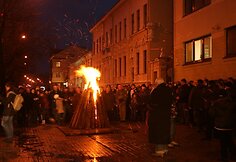 Liepų gatvėje liepsnojo laisvę simbolizuojantis laužas.
