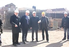Klaipėdos dramos teatro statybvietėje trečiadienį apsilankė naujasis meras.