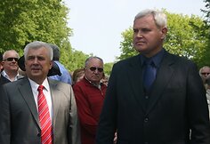 Klaipėdos merą Vytautą Grubliauską sutiko pirmtakas Rimantas Taraškevičius (kairėje)