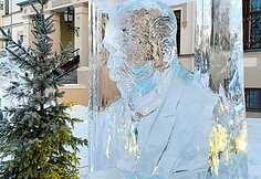 Ledo skulptūros Kretingoje