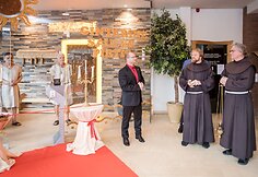 Pajūryje atidaryta gintarinė pirtis, kurios įrengimui panaudota per 3 tonos gintaro