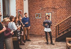 A.Kišonaitė atidarė pirmąją savo darbų reprodukcijų parodą.