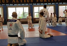 Japonų dziudo meistrai Klaipėdoje vedė treniruotę.