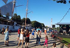Meridiano skvere vyksta „Kaminkrėčio vasara“