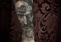 D.Djačkovas ir jo i&scaron;pie&scaron;tos tatuiruotės