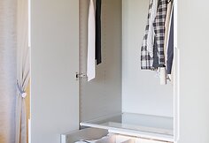 IKEA namai įgyvendinus pokyčius: miegamajame &ndash; jauki laisvalaikio erdvė