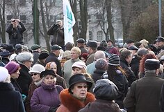 Mitinge dalyvavo apie 200 gyventojų.