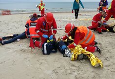 Greitosios pagalbos medikai Palangoje surengė žaidynes, kurių metu mokosi įvairiose situacijose gelbėti žmones.