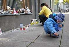 Dalis kauniečių į protesto akciją atėjo su savo atžalomis.