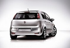 „Fiat Grande Punto“ evoliucionuoja į „Fiat Punto Evo“