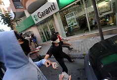 Turkijoje demonstrantai protestavo prieš TVF susitikimą