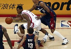 &bdquo;Rockets&ldquo; ir &bdquo;Cavaliers&ldquo; rungtynių akimirkos