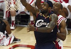 &bdquo;Rockets&ldquo; ir &bdquo;Cavaliers&ldquo; rungtynių akimirkos