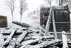 Pirmieji į gaisro vietą atvyko Utenos rajono ugniagesiai