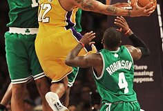 &bdquo;Lakers&ldquo; i&scaron;lygino serijos rezultatą