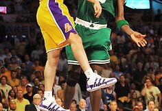 &bdquo;Lakers&ldquo; i&scaron;lygino serijos rezultatą