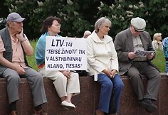 Mitingo Klaipėdoje akimirkos
