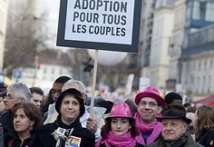 Homoseksualų santuokų rėmėjai išėjo į Paryžiaus gatves
