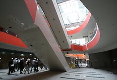 Vilniaus pramogų parko teritorijoje baigiamo statyti prekybos ir pramogų centro „Ozas“ plėtotojai skaičiuoja dienas iki atidarymo.