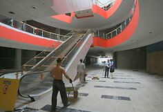Vilniaus pramogų parko teritorijoje baigiamo statyti prekybos ir pramogų centro „Ozas“ plėtotojai skaičiuoja dienas iki atidarymo.