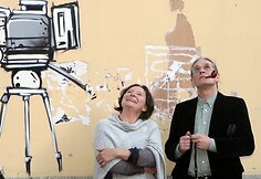 Režisierės Janinos Lapinskaitės filmo "Traukinys stovi penkias minutes" pristatymas.