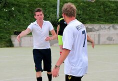 „Biplan“ ir „Bez bilieta“ muzikantų komanda žaidė futbolą su FK „Barbakanas“