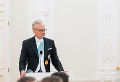 Lietuvos pirmosios poros valstybinė vakarienė Danijos Karaliaus ir Karalienės garbei