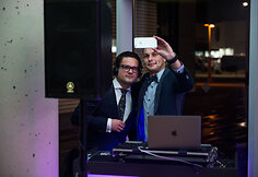Edvardas Žičkus ir vakaro DJ Juozas Čybas