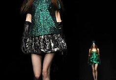 Roberto Cavalli 2012-2013 metų rudens-žiemos kolekcijos modelis