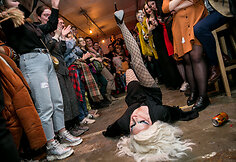 &bdquo;Drag&ldquo; festivalio akimirka