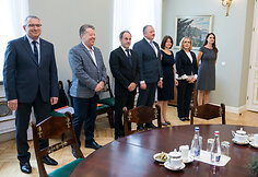 Prezidentas susitiko su Profesinių sąjungų atstovais