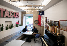  Restoranas &bdquo;Donde Food & Drink&ldquo;