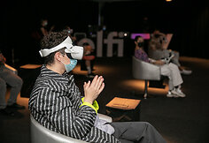 Akimirka i&scaron; virtualios realybės kino pristatymo renginio