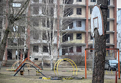 Apleisti butai Karostoje.