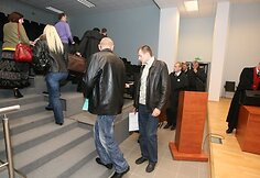 Riau&scaron;ių bylos nagrinėjimas