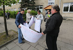 Piketuojantys VVT darbuotojai